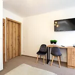 Osada Turystyczna Malinow 3*