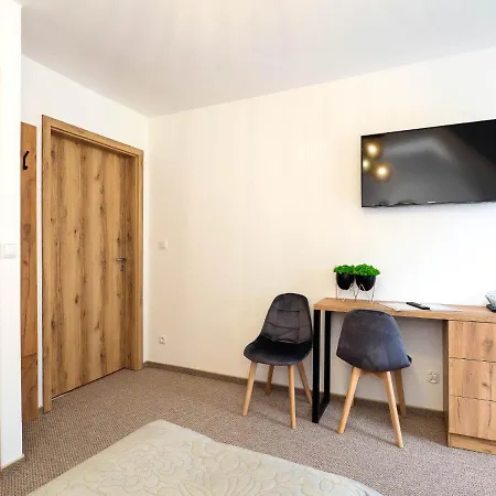 Osada Turystyczna Malinow 3*