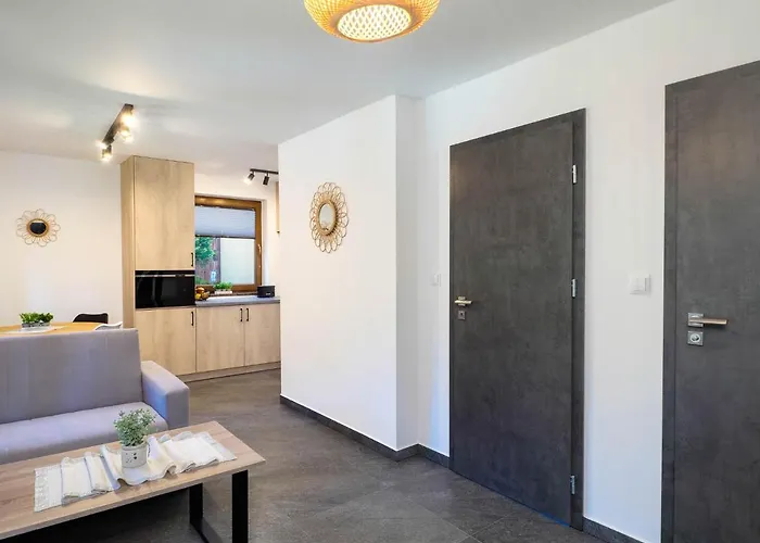 Osada Turystyczna Malinow 3*