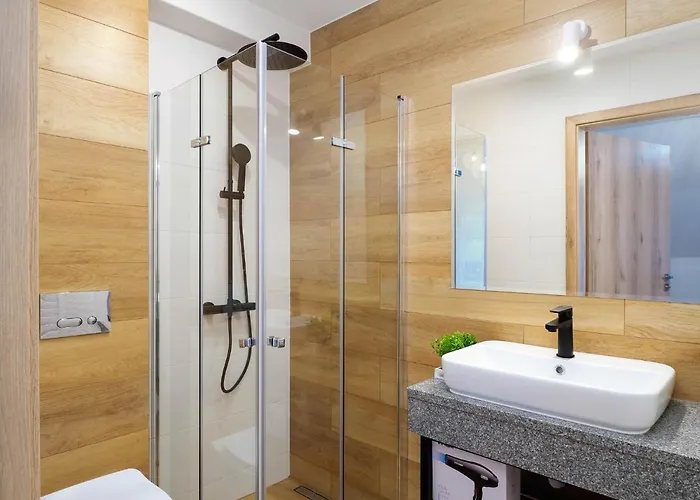 Osada Turystyczna Malinow 3*